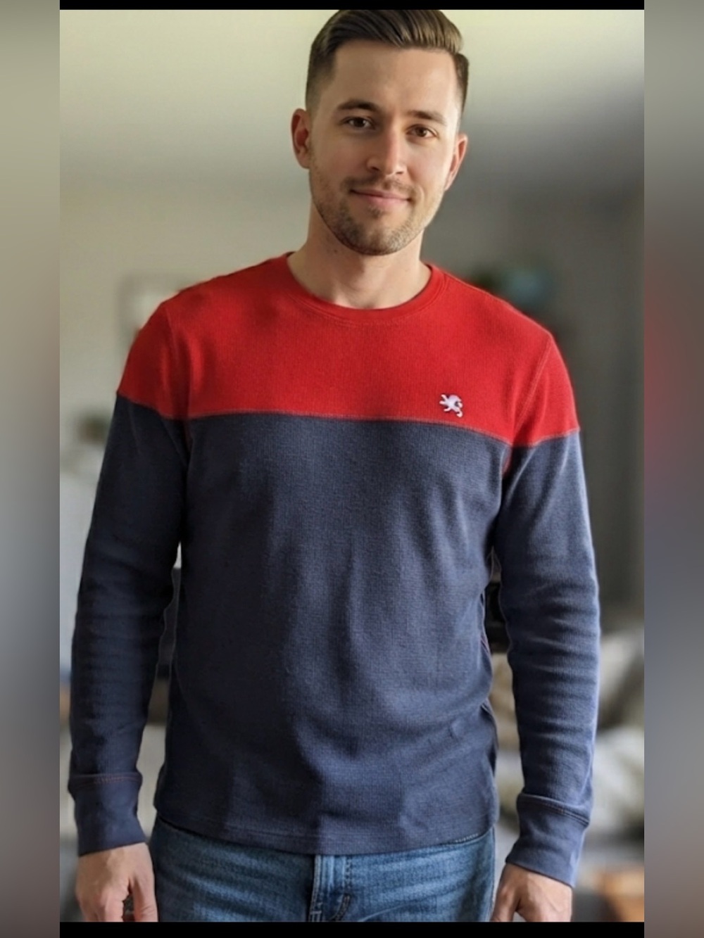 Express Men’s Crewneck Sweater in Red and Navy
